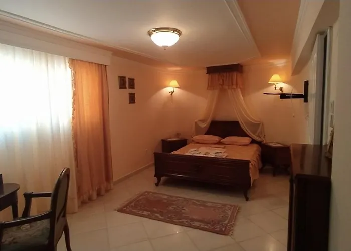 Luxury Πανσιόν *