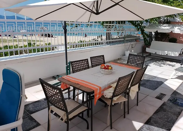 Πανσιόν Luxury *