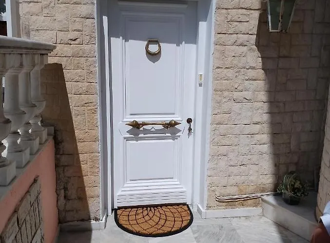 Luxury Πανσιόν *