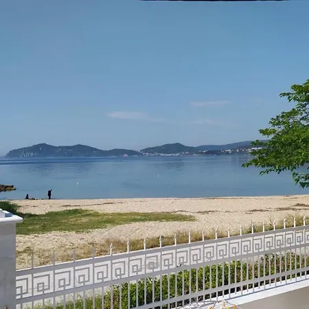 Luxury بيت ضيافة *