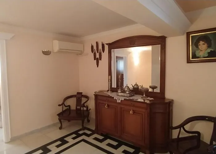 Luxury * Kawala