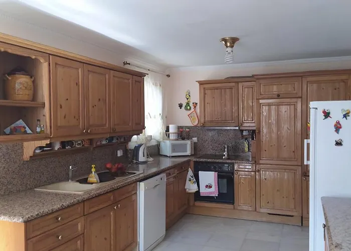 Luxury 招待所 卡瓦拉